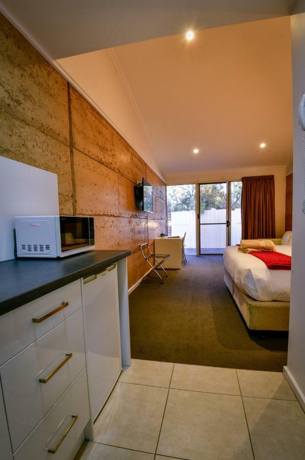 Crossroads Ecomotel Port Augusta Εξωτερικό φωτογραφία